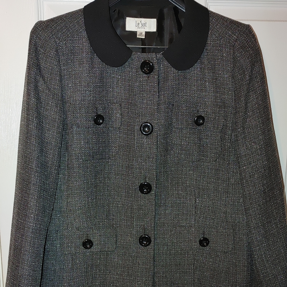 Le Suit 14P jacket and skirt